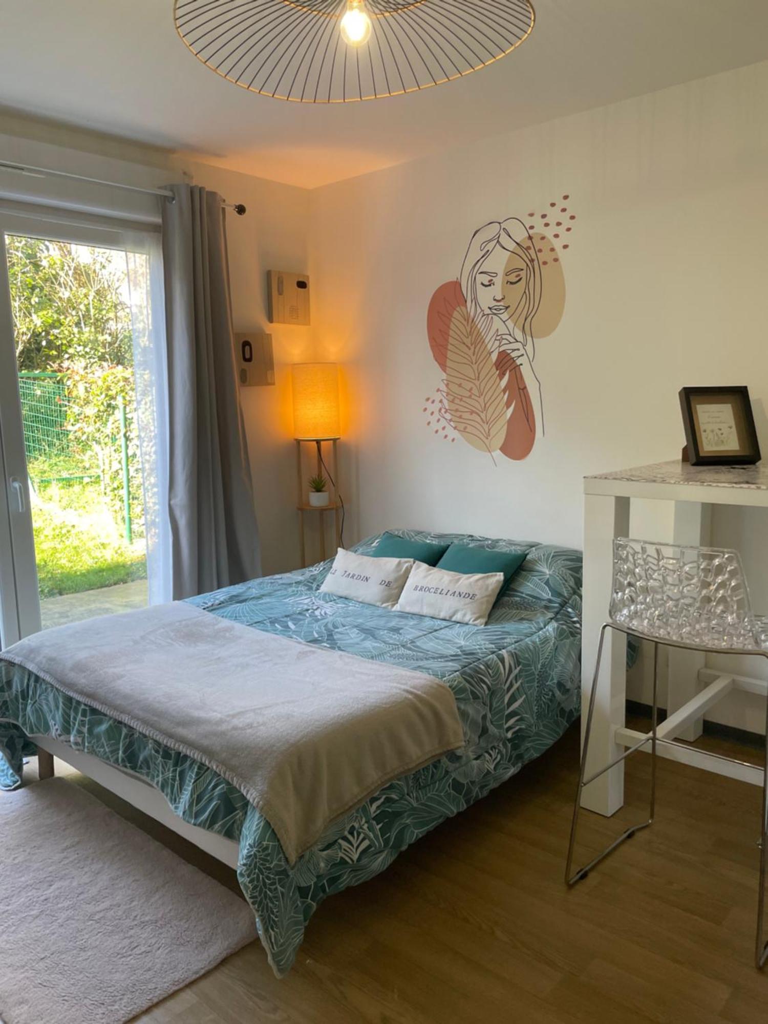 Le Jardin De Broceliande Apartment Ploermel Luaran gambar