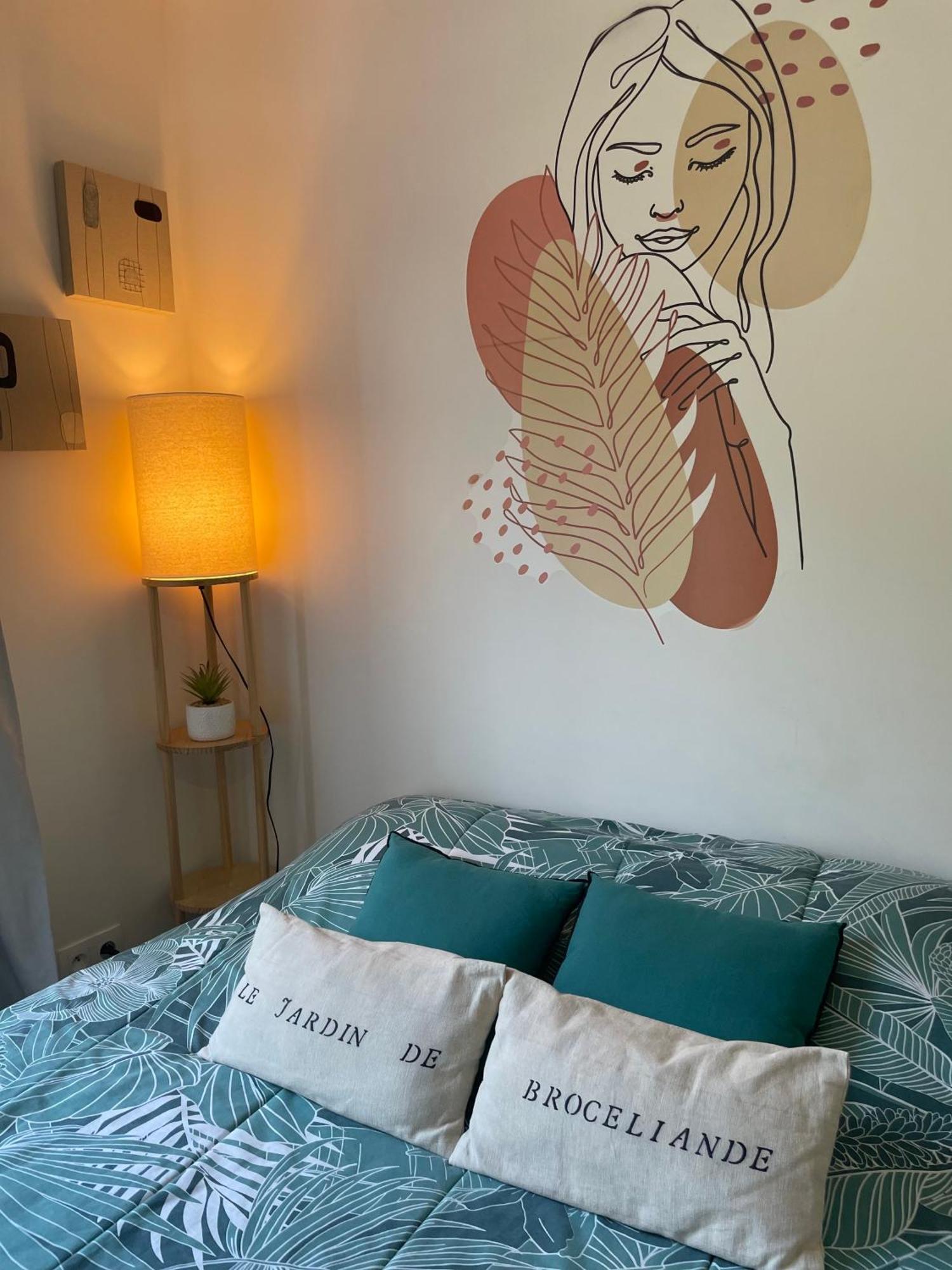 Le Jardin De Broceliande Apartment Ploermel Luaran gambar